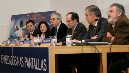 O presidente da Xunta, Emilio Pérez Touriño, inaugurou na Facultade de Ciencias da Comunicación de Santiago o II Encontro Internacional sobre Educación Audiovisual Enredados nas pantallas.