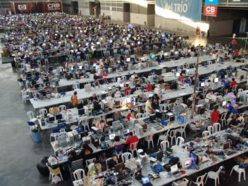 campus_party_2006_xente.jpg