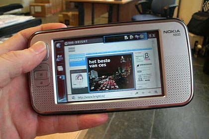 nokia_n800_web.jpg