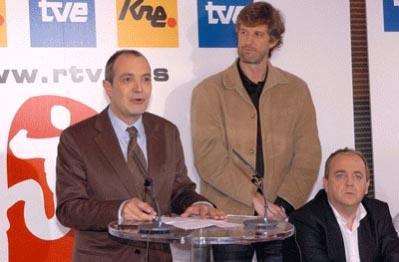 Luis Fernández durante a rolda de prensa na que anuncian a programación especial dos Xogos