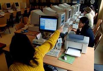 Fotografía da aula tomada por Merce Ares e publicada en La Voz de Galicia