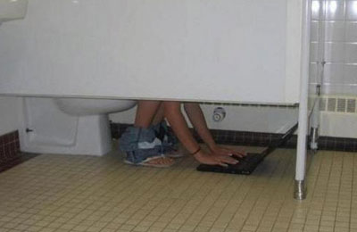 laptop_wc.jpg