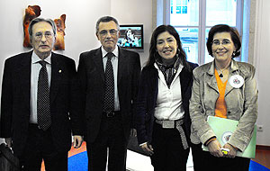 Carlos Pajares, Miguel Merino, Beatriz Mato e Helena Veiguela nos estudos de Correo TV, nunha imaxe recollida por El Correo Gallego
