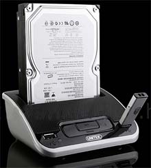 dock_hdd_speaker_hub.jpg
