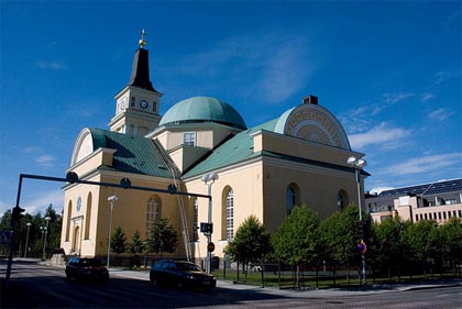 finlandia_oulu_catedral.jpg
