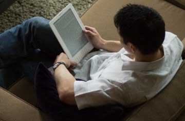 O Kindle DX permite a lectura nativa de documentos PDF