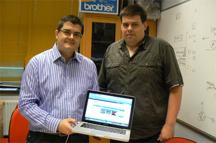 Francisco Javier Rodríguez e Roberto Rosende son os responsables da nova rede social na Internet da ESEI de Ourense