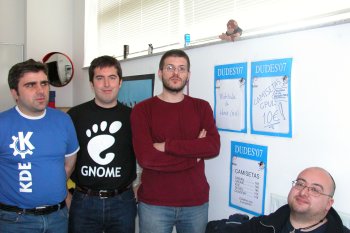 Juanjo Iglesias, Chema Casanova, Emilio Padrón e Francisco Tsao, membros do GPUL