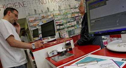 Imaxe coa que La Voz de Galicia ilustra a nova sobre o suposto erro informático nas farmacias galegas