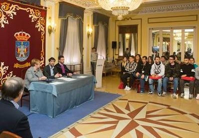 ferrol_cursos_entrega_diplomas.jpg